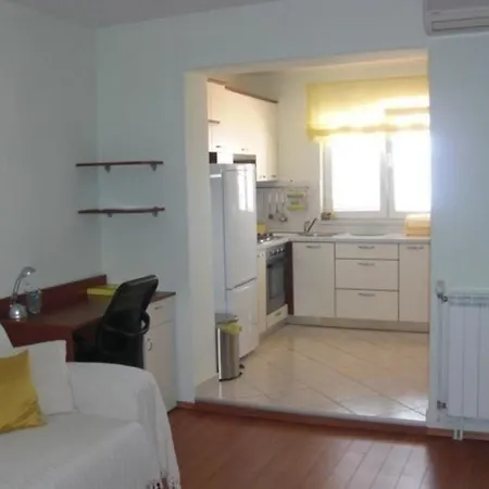 Modernes Mit Panoramablick Zum Meer Und Ortsmitte Appartement *
